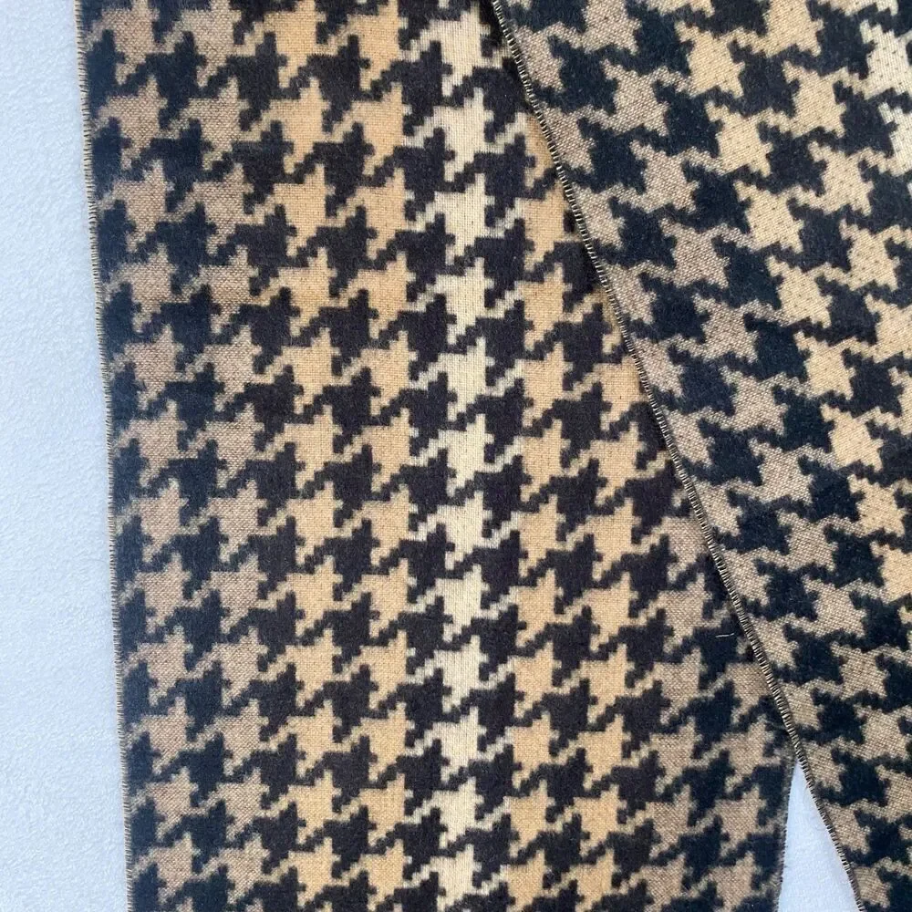 Made in Scotland 100% Cashmere Houndstooth Scarf Brown Ombre Fringe Soft